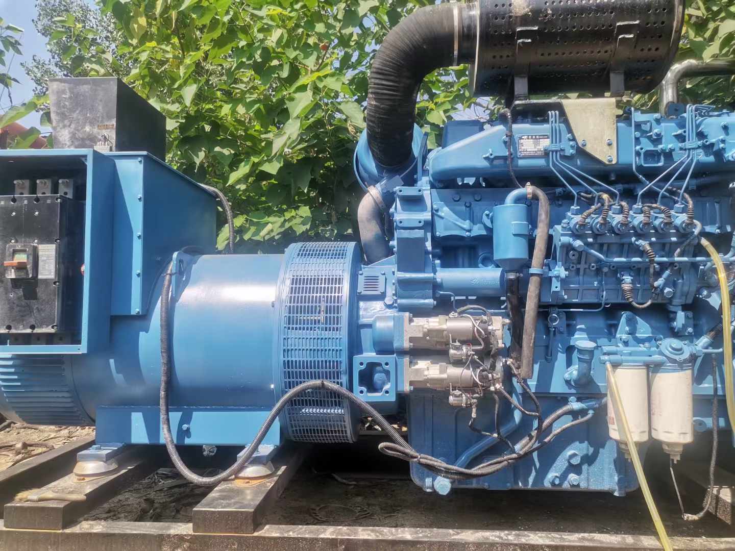 南郊详细说明降低 800kW 柴油发电机输出电流波动的方法