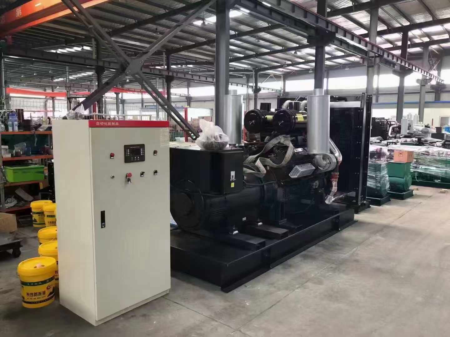 南郊发电机2000kVA 负载需要多大的电缆？