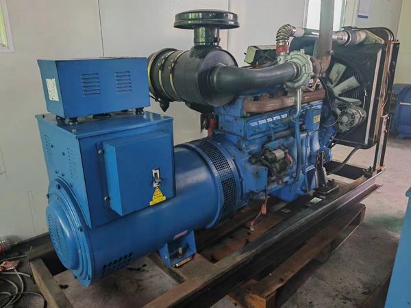 南郊100kW柴油发电机组使用多级机油有哪些优缺点？